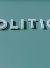 Politics skrift