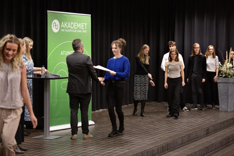 Diplomoverrækkelse
